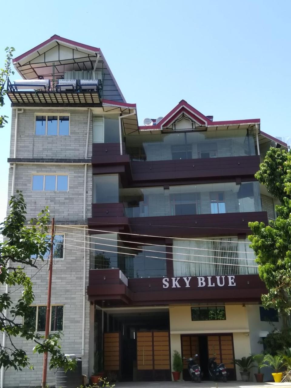 Hotel Sky Bule & Restaurant Khas Nagrota Ngoại thất bức ảnh