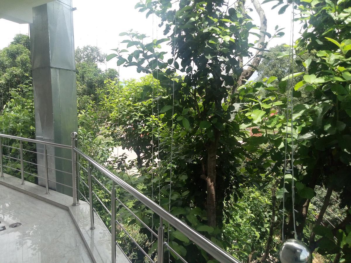 Hotel Sky Bule & Restaurant Khas Nagrota Ngoại thất bức ảnh